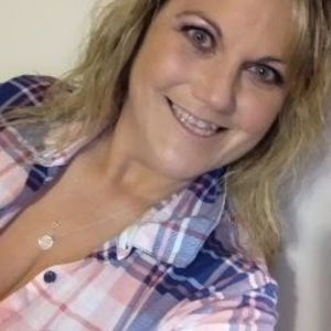 Meet your Posher, Bobbie